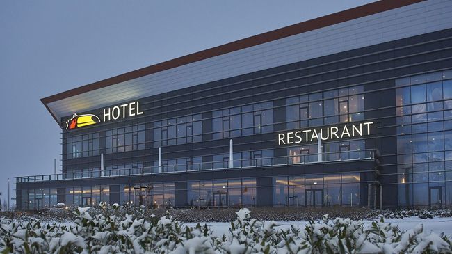 Van Der Valk Hotel Leeuwarden Exterior foto